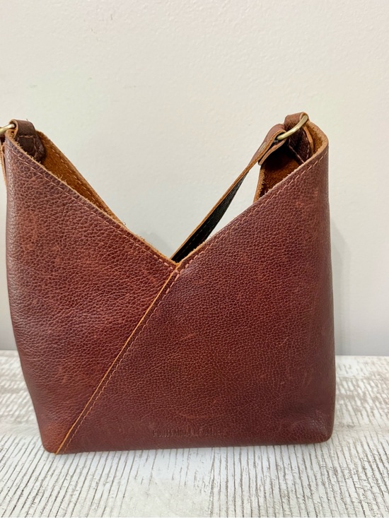 Portland Leather Handbags - Portland Leather Small Naomi Shoulder Bag in Nutmeg